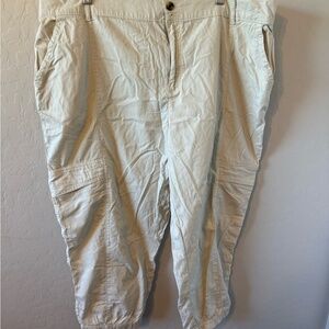 NWT Sonoma Cream Capris Relaxed Fit‎